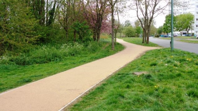 New path meets with Forth Drive, April 2020