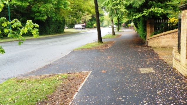 Completed path on Streetsbrook Road, April 2020